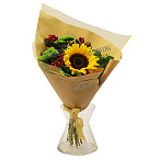 Букет из подсолнуха, хризантемы и хиперикума